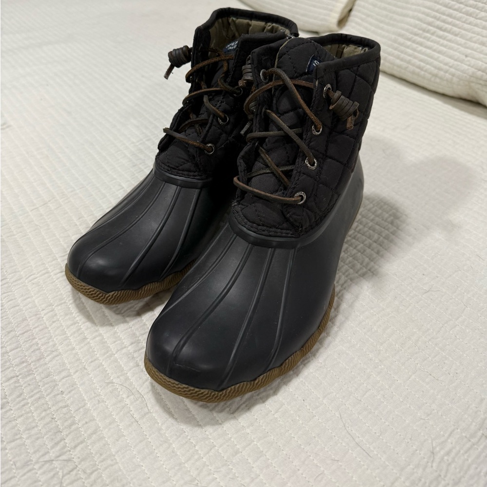 Black Sperry boots Size 7
